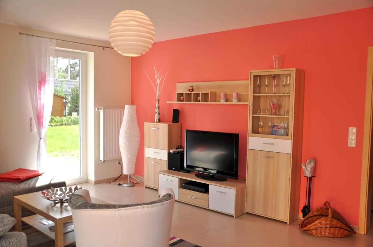 Ferienhaus Mueritzsonne / Eg-Appartement Marienfelde Exterior photo